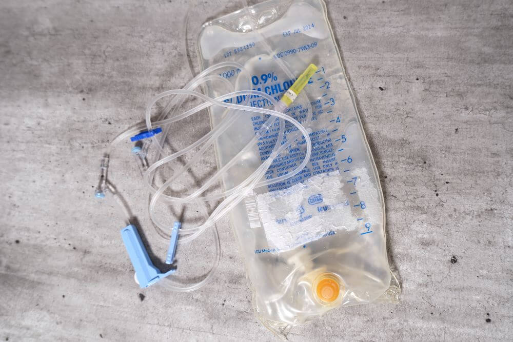 Subcutaneous fluids bag